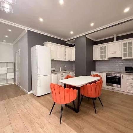 Gagarin Plaza Stylish Οδησσός