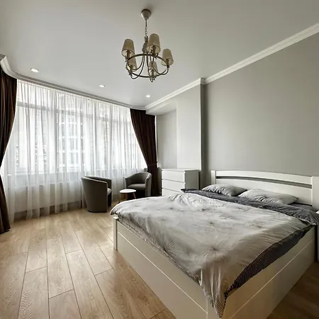 Gagarin Plaza Stylish Apartment *