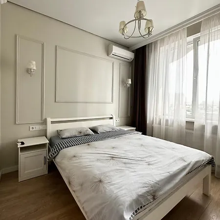 Gagarin Plaza Stylish * Odesa