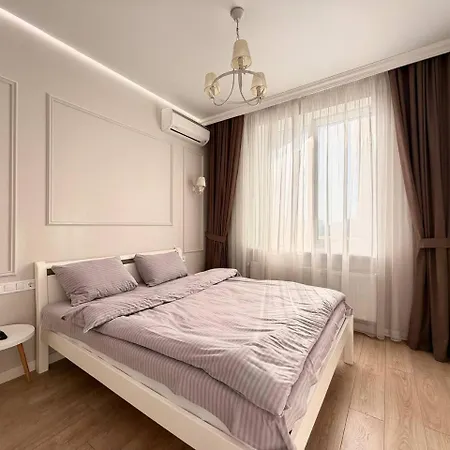 Gagarin Plaza Stylish * Odesa