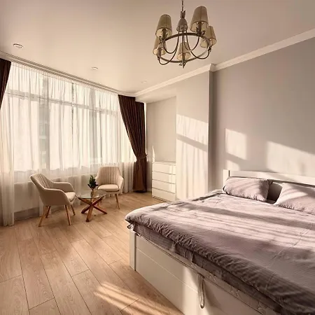 Gagarin Plaza Stylish Apartament Odessa